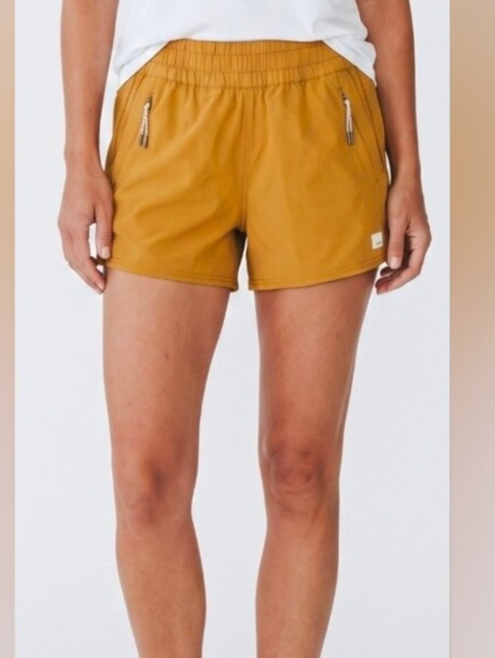 Vuori Dash Shorts Dark Golden Mustard Running Athletic Size Large
